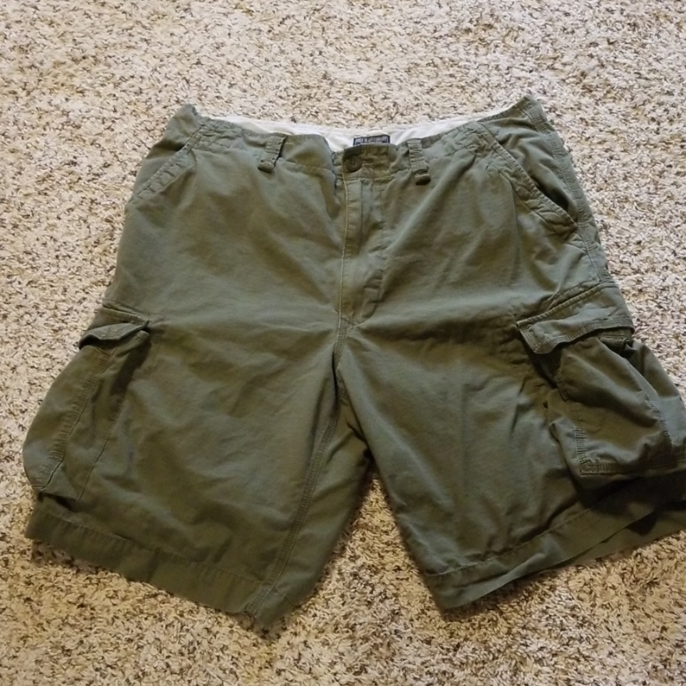 LIKE NEW Polo Olive Cargo Shorts/Waist 40